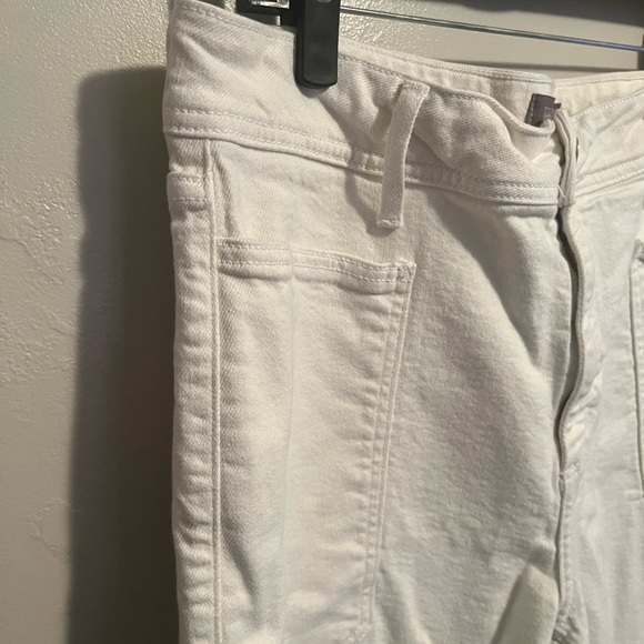 JUST USA Women’s 33 White Stretch Denim Straight Leg Ankle Cropped Jeans Raw Hem - Picture 4 of 13